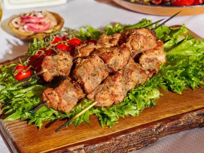 Šašlykas iš kiaulienos pagrindine nuotrauka