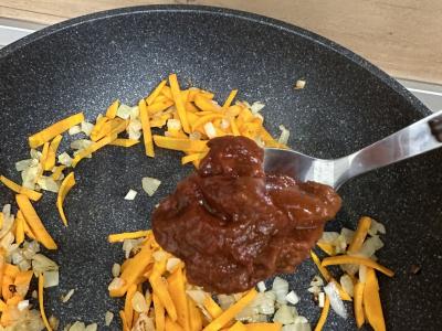 Makaronai-nestai su faršu ir daržovėmis Žingsnis 5