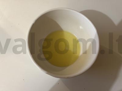 Švelnūs šokoladiniai keksiukai su varškės mase Žingsnis 2