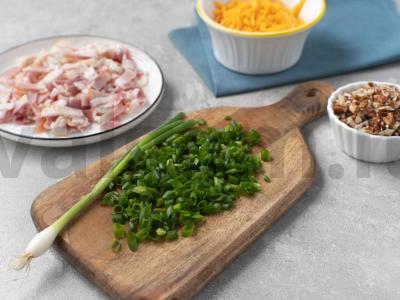 Sūrio-bekono rutuliukai Žingsnis 1