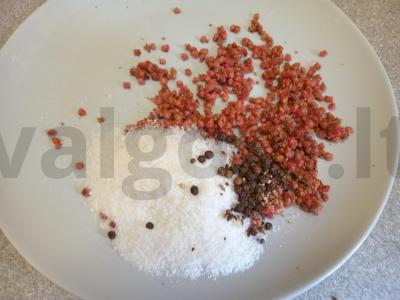 Universalus prieskonis su sumachu ir jūros druska Žingsnis 3