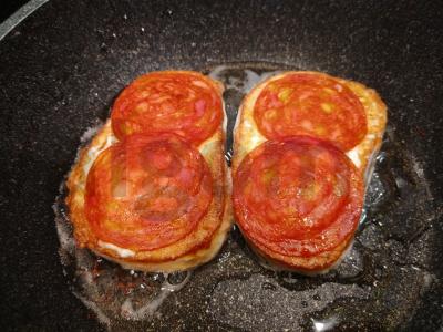 Skrebučiai su chorizo dešra ir sūriu Žingsnis 9