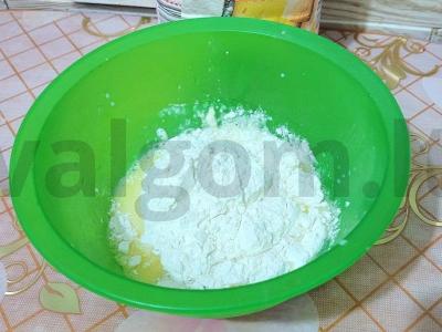 Oro japonų blynai su pienu Žingsnis 3