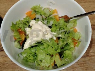 Aromatingas daržovių salotas Žingsnis 7