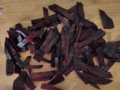 Vegetariškas salotas su burokėliais, jūros kopūstais, bulvėmis ir korėjietiška morkų salotomis su sėlenomis Žingsnis 1