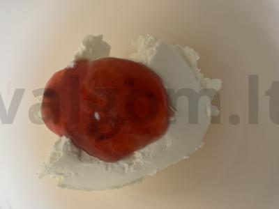 Desertas iš nektarino, ledų, varškės sūrio ir džemo Žingsnis 1