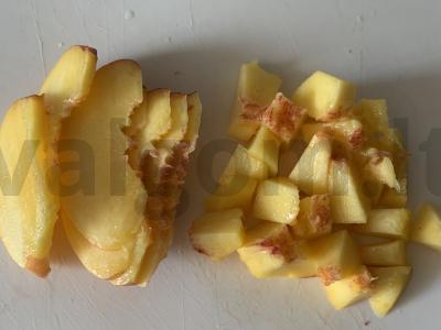 Desertas iš nektarino, ledų, varškės sūrio ir džemo Žingsnis 2