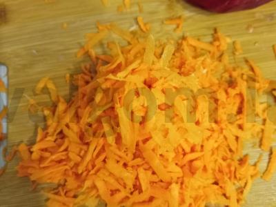 Raudonas barštis su kalakutiena Žingsnis 3