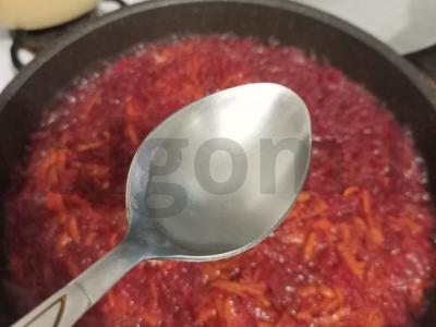 Raudonas barštis su kalakutiena Žingsnis 7