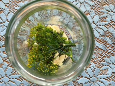 Marinuoti grybai su karštu actu Žingsnis 2