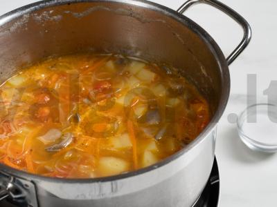 Grybų sriuba iš voveraičių Žingsnis 7