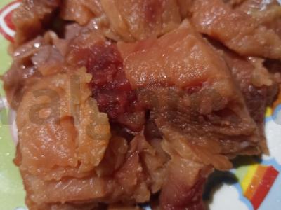 Kepta lašiša su morkomis ir svogūnais Žingsnis 1