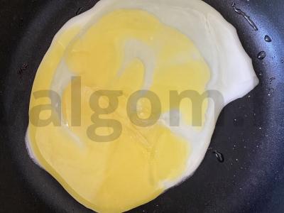 Tortilijos sumuštinis keptuvėje Žingsnis 1