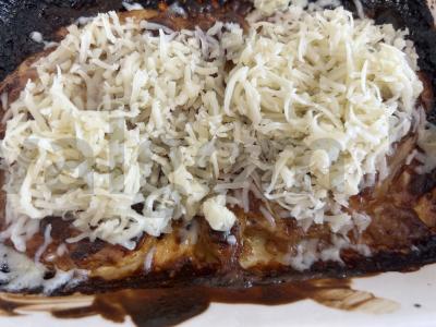 Kepta kiauliena česnako padaže po sūrio sluoksniu Žingsnis 3