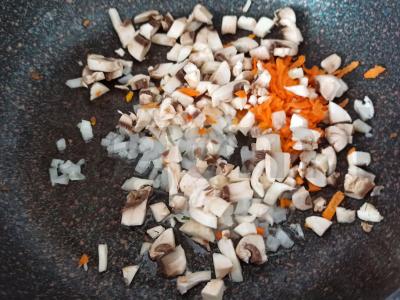 Spagečiai su grybais vakarienei Žingsnis 2