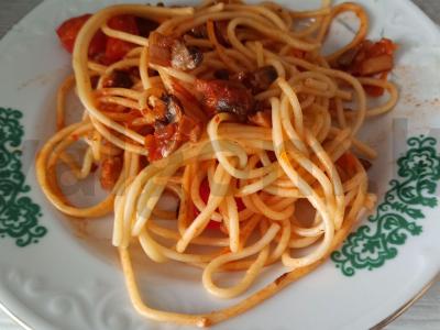 Spagečiai su grybais vakarienei pagrindine nuotrauka