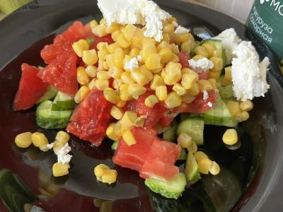 Vasaros salotos su kiaušiniu ir graikiniais riešutais Žingsnis 2