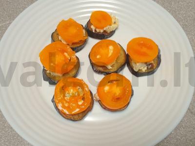 Baklažanai su migdolų įdaru ir geltonais pomidorais Žingsnis 7
