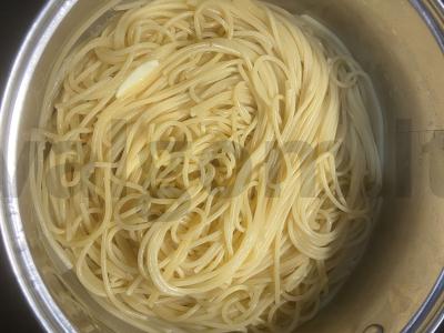 Spagečiai su vištiena ir grybais grietinėlės-varškės padaže Žingsnis 8