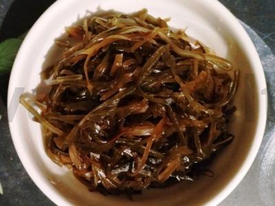 Marinuota jūros kopūstai pagrindine nuotrauka