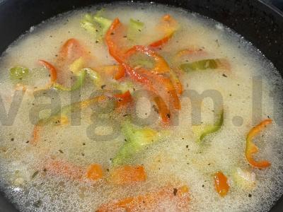 Ryžiai, garinti su paprika ir morkomis Žingsnis 7