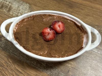 Braškinių tiramisu su varške pagrindine nuotrauka