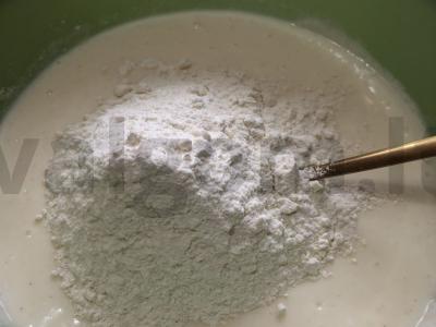 Varškės blynai su manų kruopomis kokosų piene Žingsnis 4