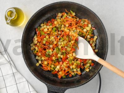 Citrininiai česnakiniai krevetės su daržovėmis Žingsnis 5