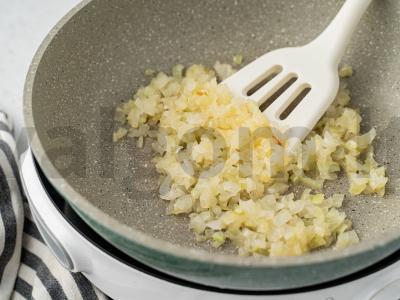 Harcho su rūkytais šonkauliais Žingsnis 3