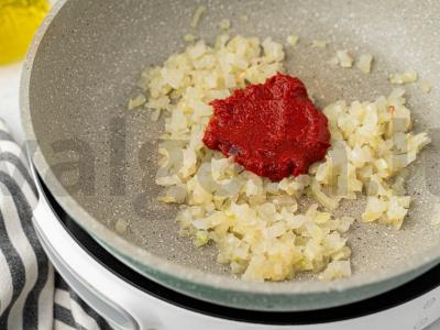 Harcho su rūkytais šonkauliais Žingsnis 4