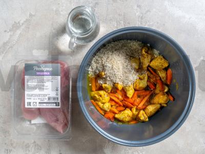 Kukurūzų plovas su kalakutiena lėtoje viryklėje Žingsnis 4