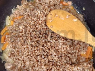 Grikių košė su troškinta kalakutiena Žingsnis 5