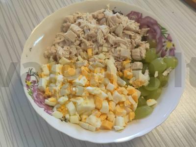 Vištienos ir vynuogių salotas Žingsnis 4