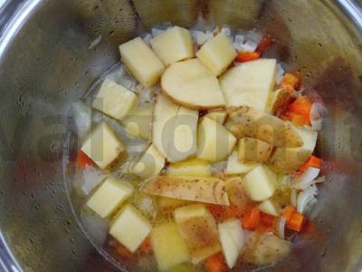 Moliūgų sriuba su kokosų drožlėmis Žingsnis 2