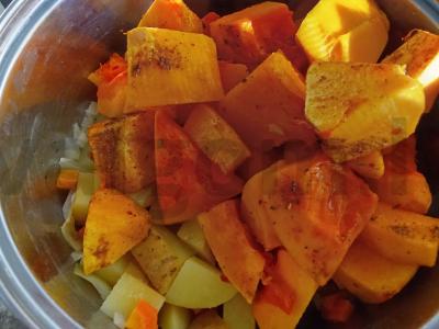 Moliūgų sriuba su kokosų drožlėmis Žingsnis 3