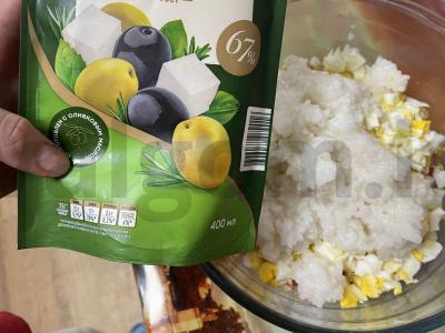 Salotos su krabų mėsa ir ryžiais Žingsnis 5