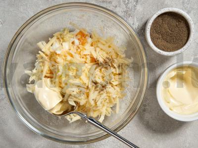 Šoninės ritinėliai su sūriu ir česnaku Žingsnis 4