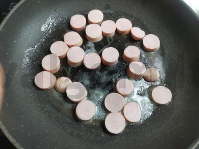 Omletas su kukurūzais pusryčiams Žingsnis 1