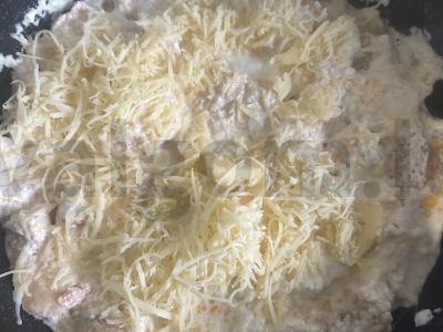 Makaronai su upėtakiu ir grietinėlėmis Žingsnis 6