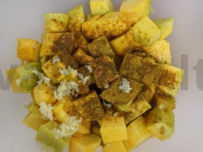 Aromatingai kepta moliūgų Žingsnis 3