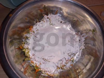 Cukinijų ir avokadų blynai Žingsnis 3