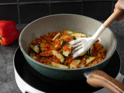 Kuskusas su jūros gėrybėmis ir daržovėmis Žingsnis 3