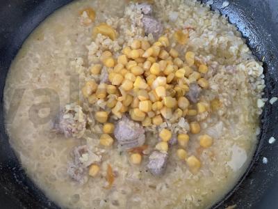 Bulguras su dešrelėmis ir kukurūzais Žingsnis 5