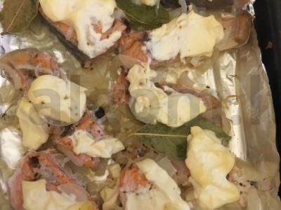 Kepta raudona žuvis su provanso žolelėmis, daržovių druska ir majonezu Žingsnis 2