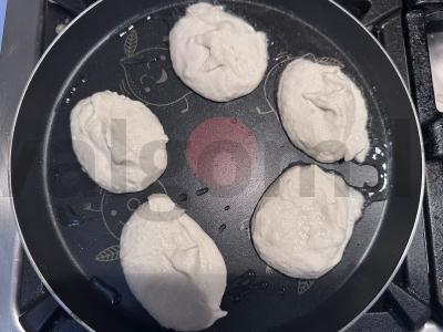 Varškės-bananų blynai Žingsnis 4