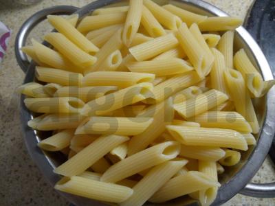 Makaronai su vištiena česnako padaže Žingsnis 5