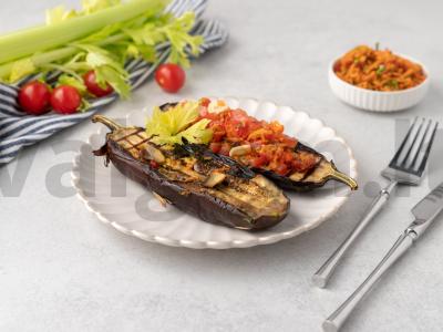 Baklažanas su česnaku pagrindine nuotrauka