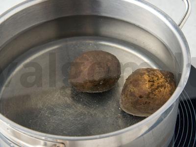 Salotas „Gražuolė“ su sūriu ir feta Žingsnis 1