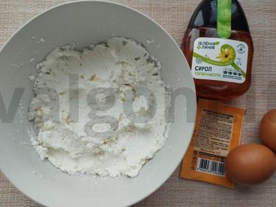 Varškės-migdolų sūreliai su topinambūrų sirupu Žingsnis 1