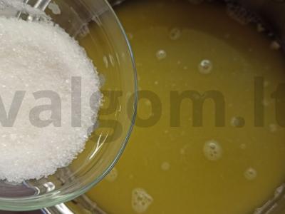 „Saulėtas“ limonadas iš apelsino Žingsnis 3